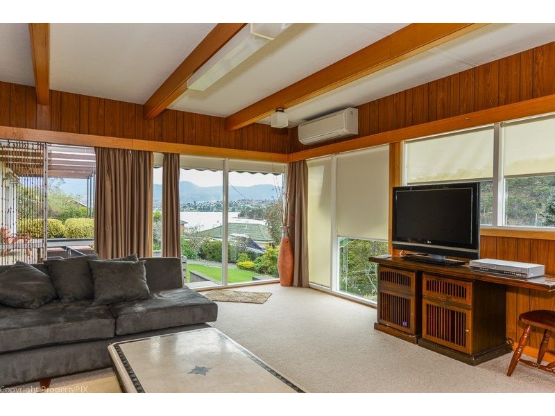 57 Derwent Avenue, Geilston Bay TAS 7015