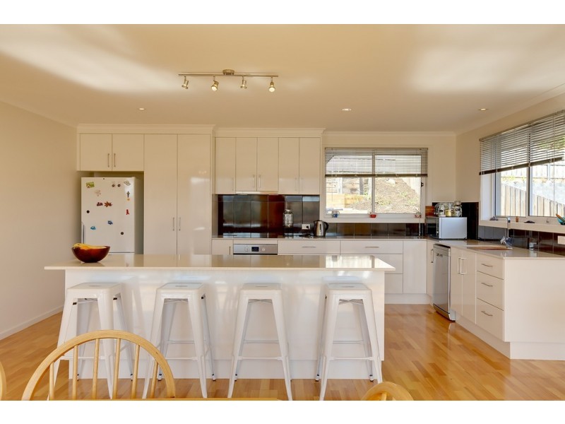 17 Glenfern Street, Howrah TAS 7018