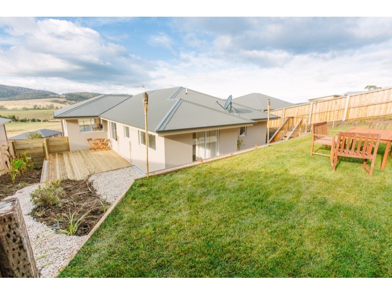 17 Glenfern Street, Howrah TAS 7018