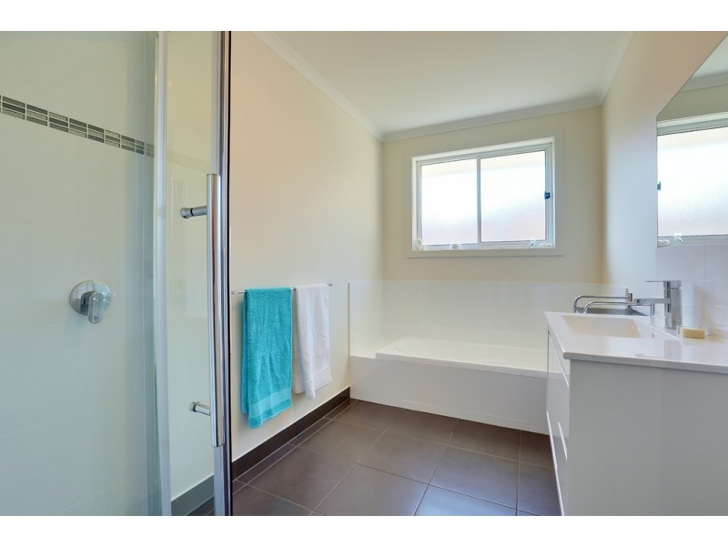 17 Glenfern Street, Howrah TAS 7018