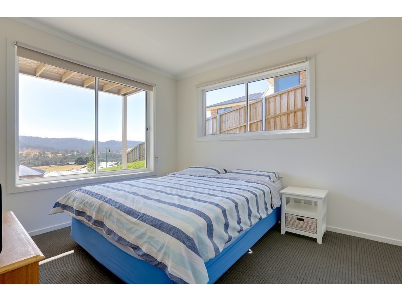 17 Glenfern Street, Howrah TAS 7018