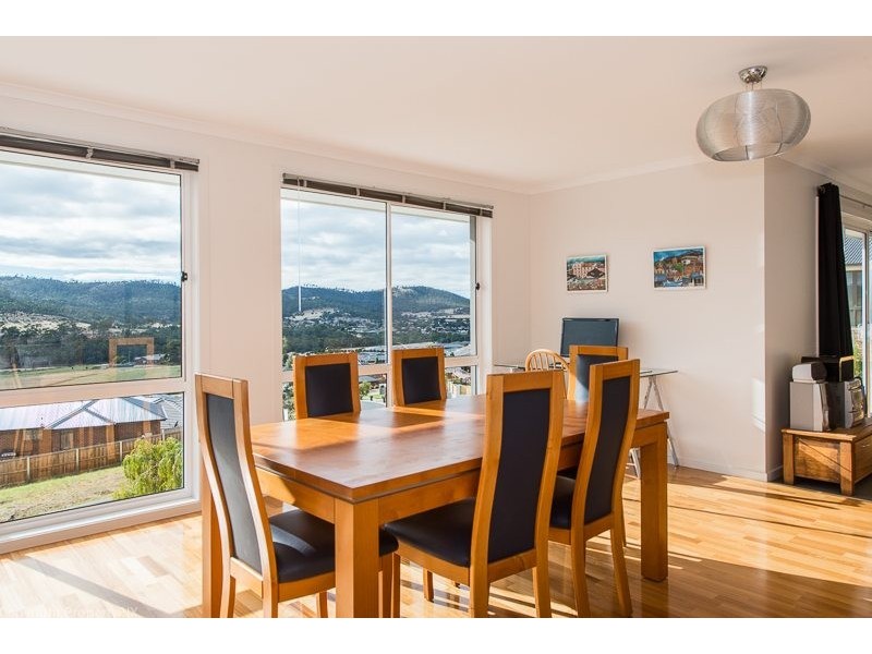 17 Glenfern Street, Howrah TAS 7018