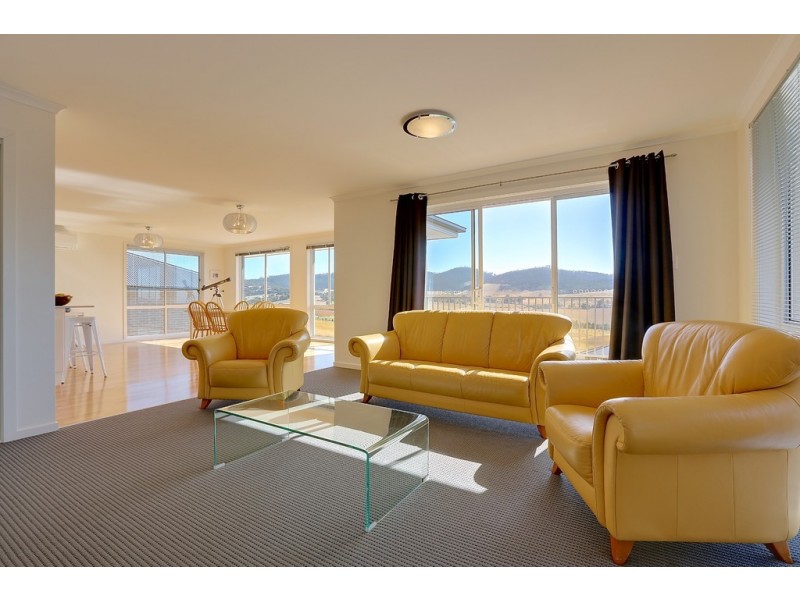 17 Glenfern Street, Howrah TAS 7018