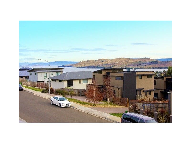 1/90 Oakdowns Parade, Oakdowns TAS 7019