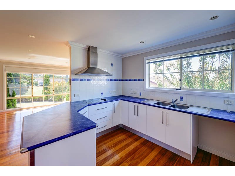 40 Crystal Downs Drive, Blackmans Bay TAS 7052