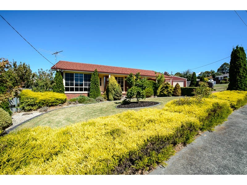 40 Crystal Downs Drive, Blackmans Bay TAS 7052