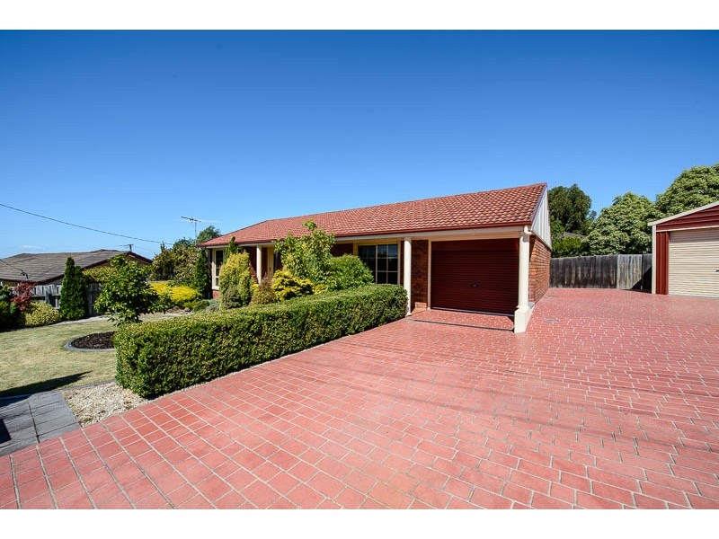 40 Crystal Downs Drive, Blackmans Bay TAS 7052