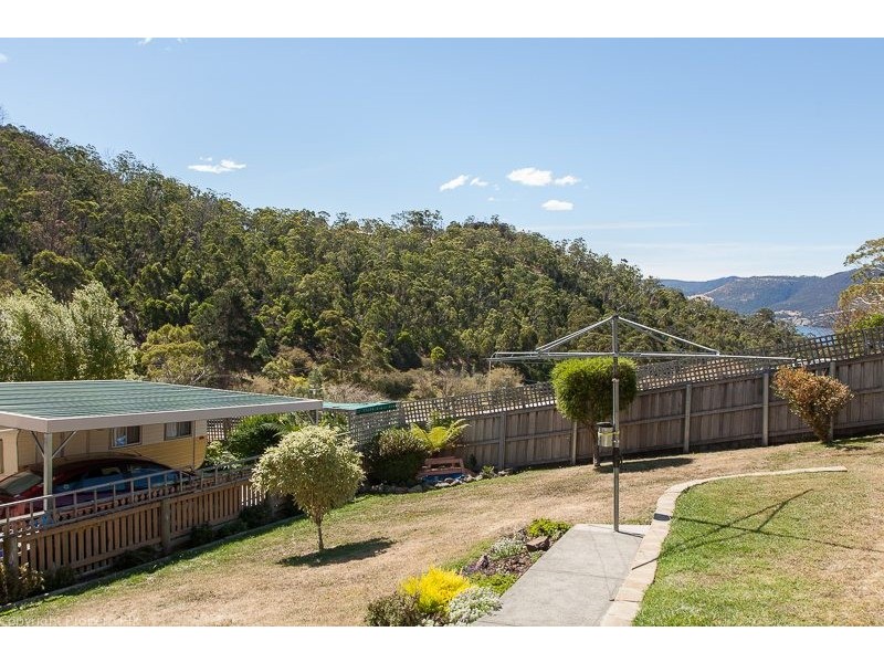 9 Nielson Drive, Montrose TAS 7010