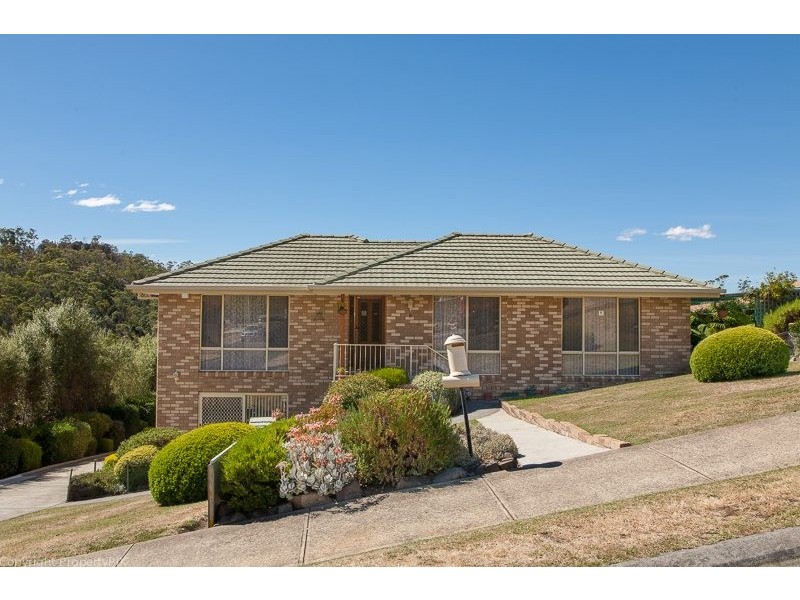 9 Nielson Drive, Montrose TAS 7010