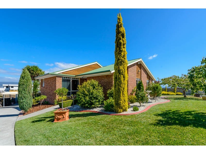 43 Pindos Drive, Tranmere TAS 7018