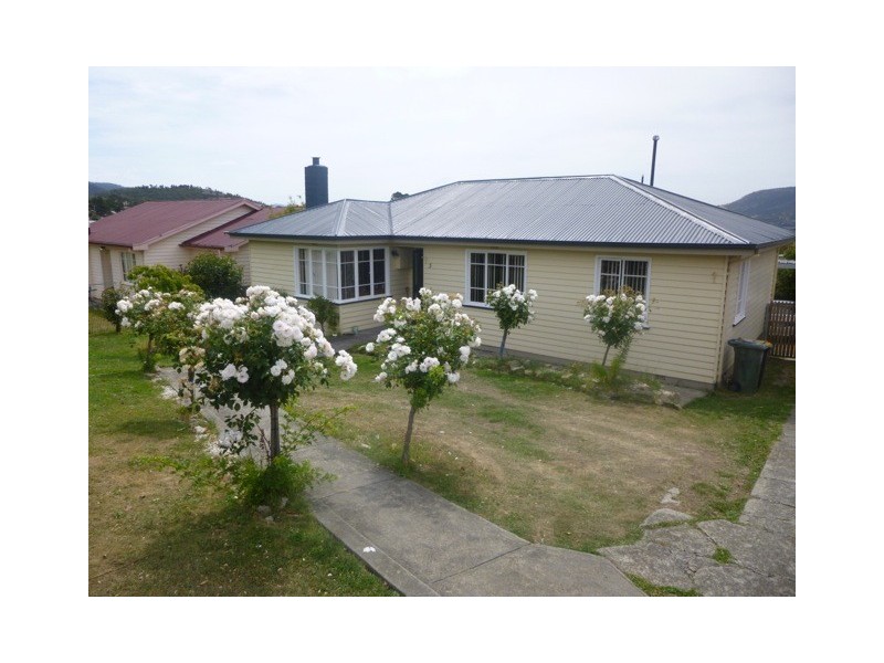 5 Norman Circle, Glenorchy TAS 7010