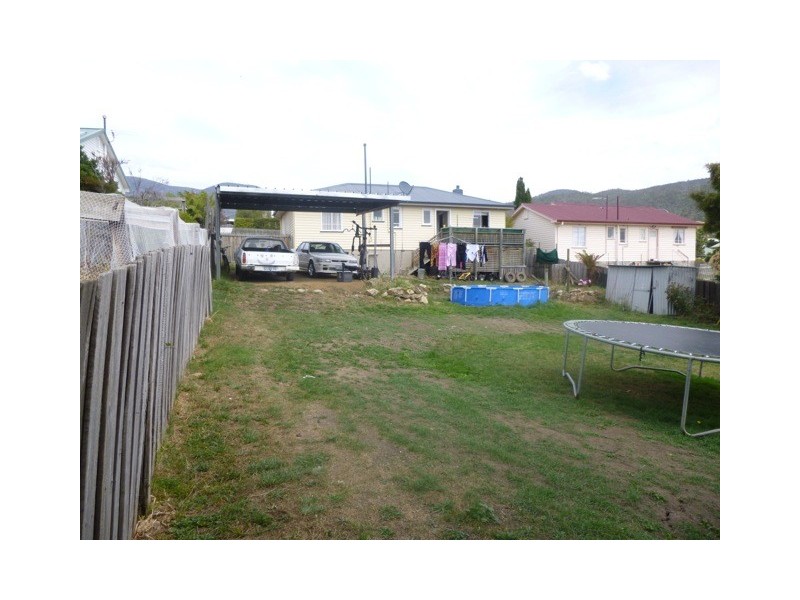 5 Norman Circle, Glenorchy TAS 7010