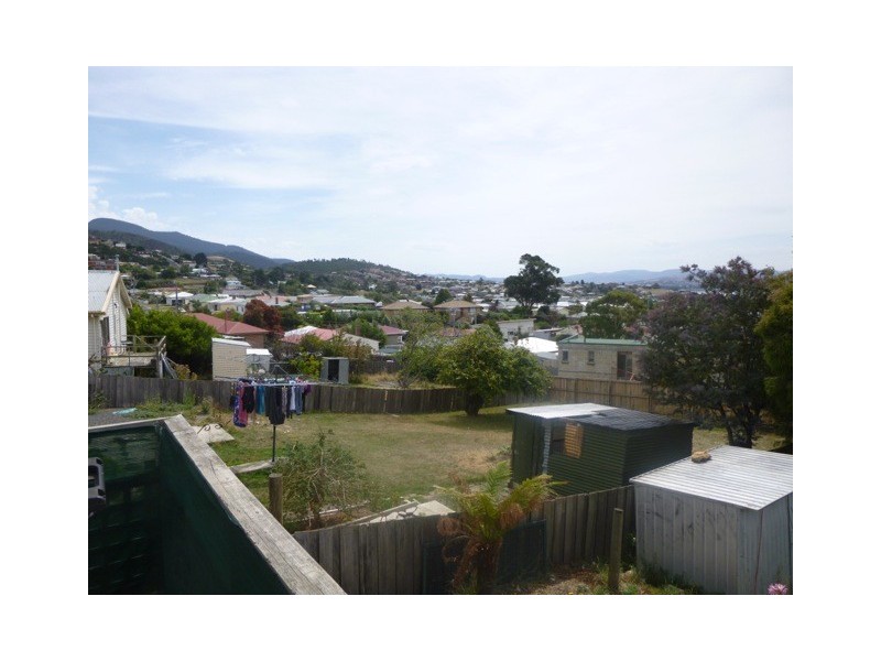 5 Norman Circle, Glenorchy TAS 7010