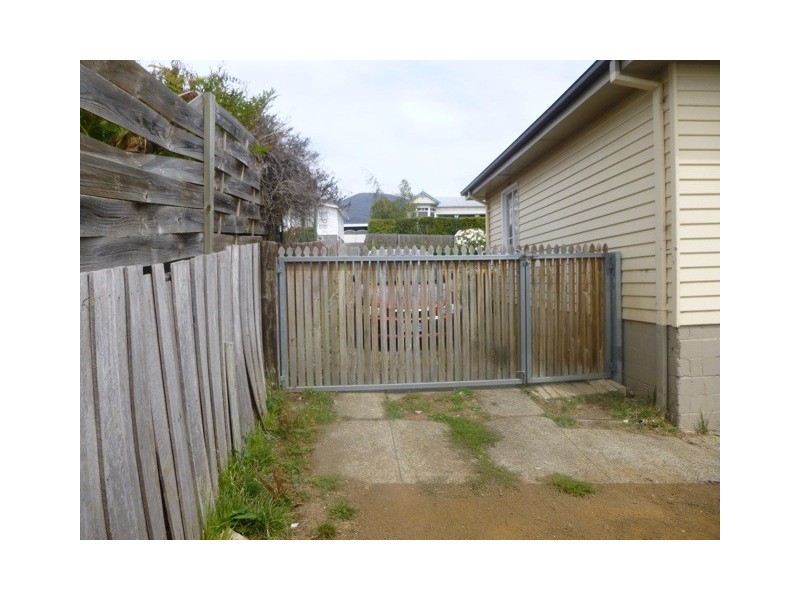 5 Norman Circle, Glenorchy TAS 7010