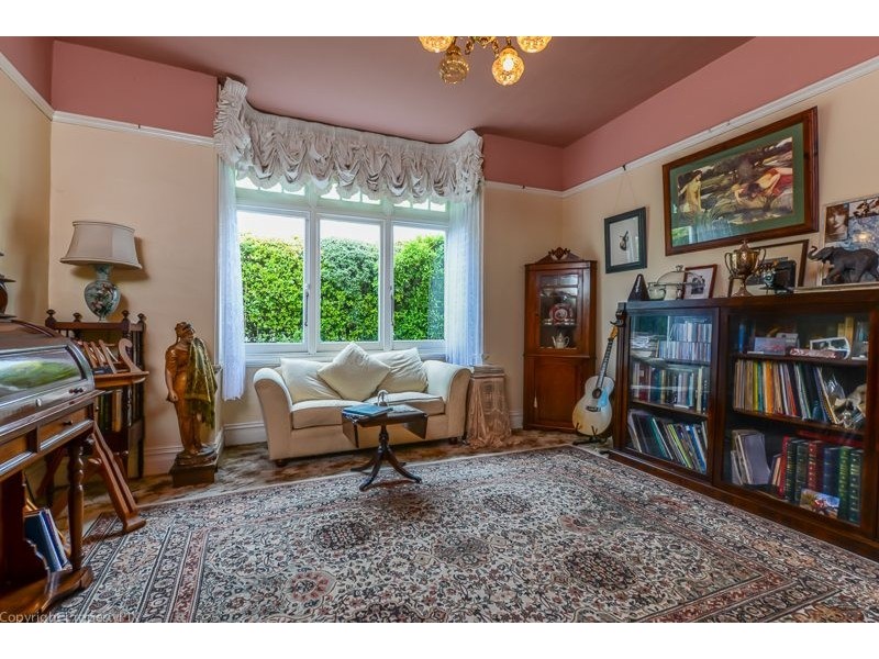 1 Roope Street, New Town TAS 7008