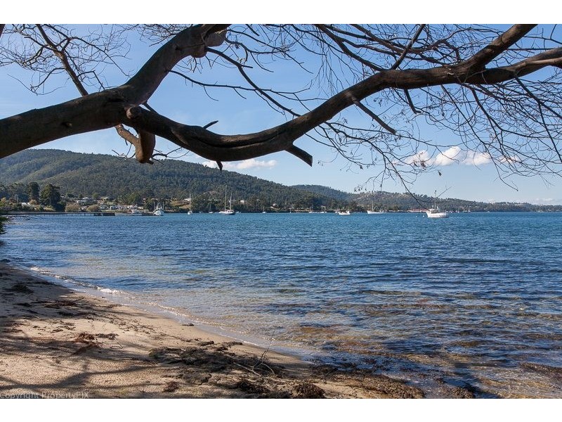 21 Harveytown Road, Dover TAS 7117