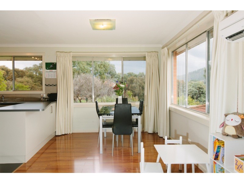 9 Fairfield Road, Geilston Bay TAS 7015