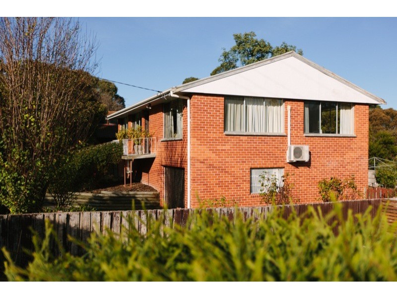 9 Fairfield Road, Geilston Bay TAS 7015