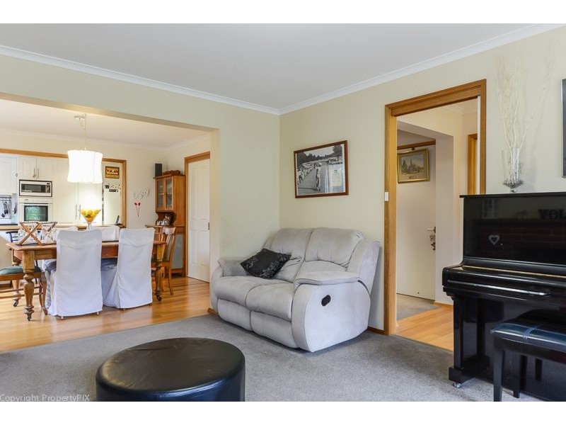 12 Powell Road, Blackmans Bay TAS 7052