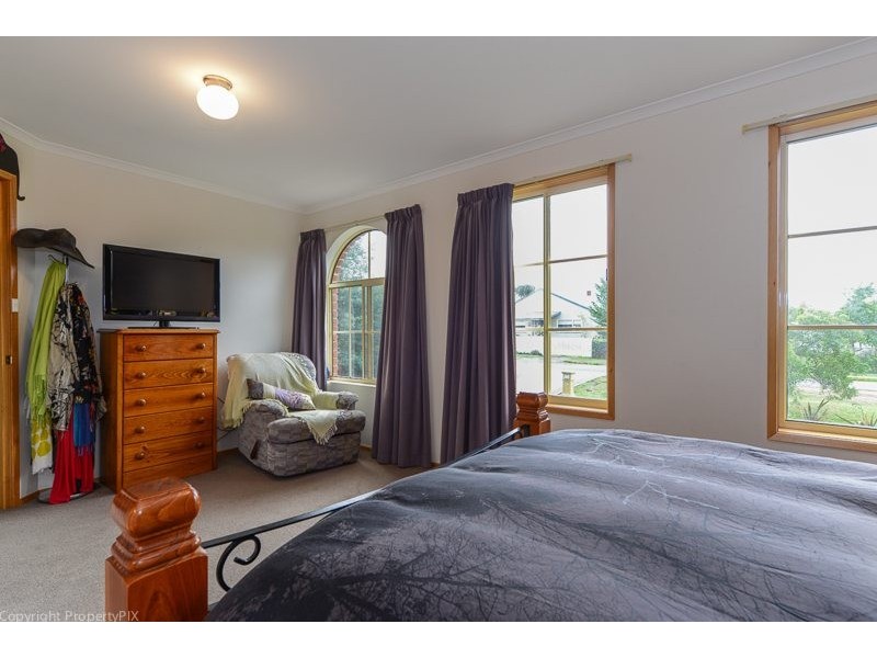 12 Powell Road, Blackmans Bay TAS 7052