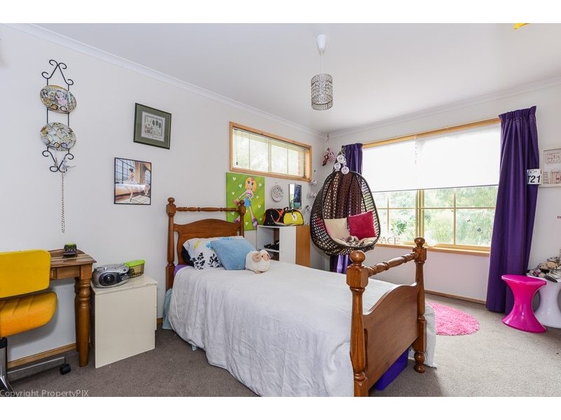 12 Powell Road, Blackmans Bay TAS 7052