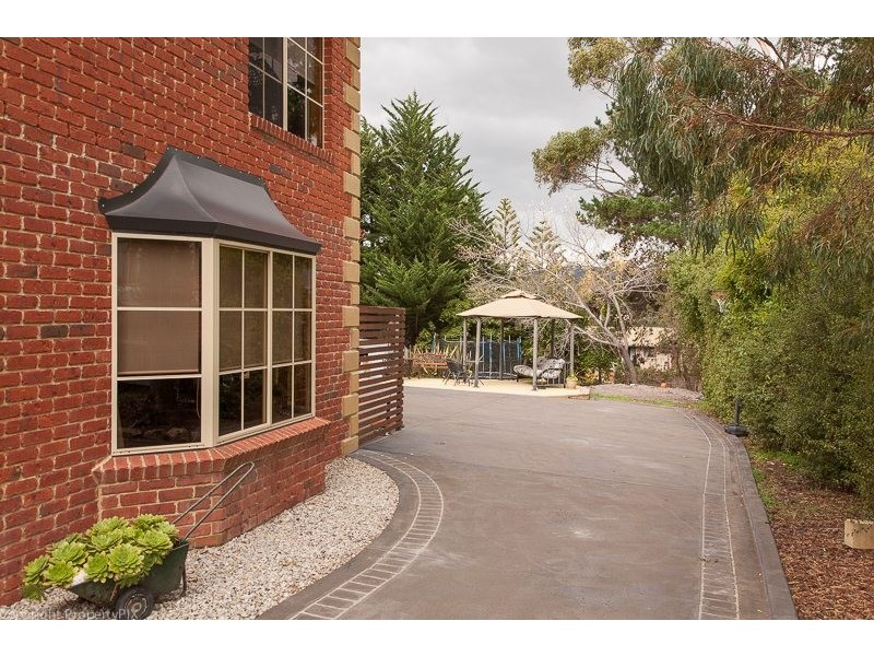 12 Powell Road, Blackmans Bay TAS 7052