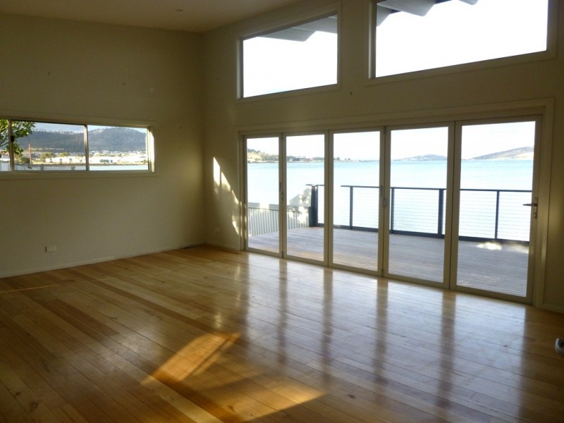 187 Droughty Point Road, Rokeby TAS 7019