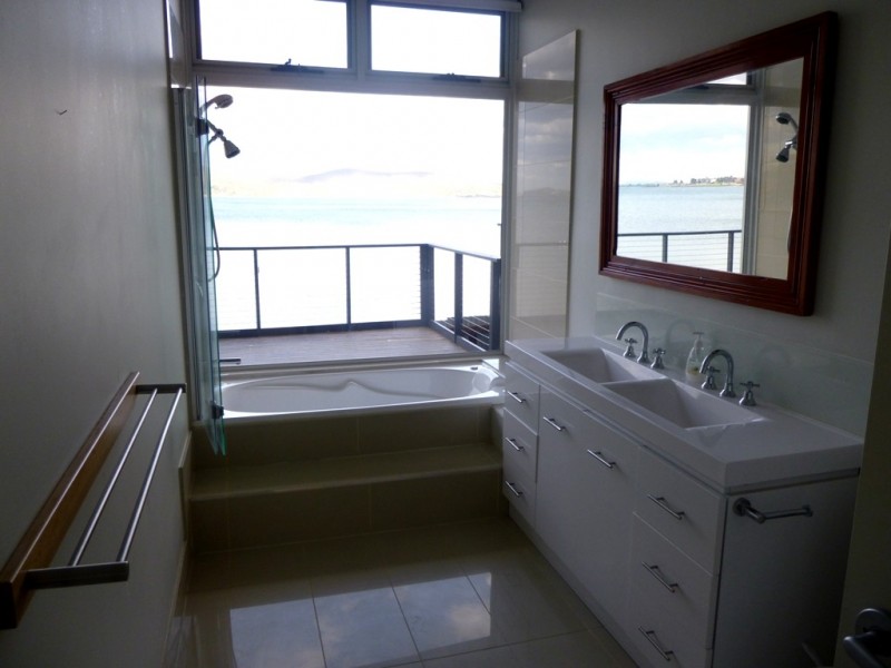 187 Droughty Point Road, Rokeby TAS 7019