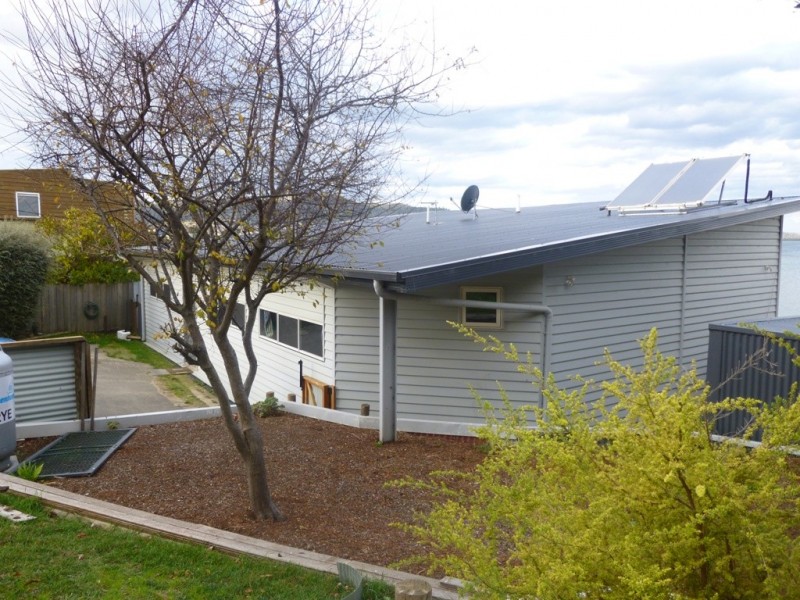 187 Droughty Point Road, Rokeby TAS 7019