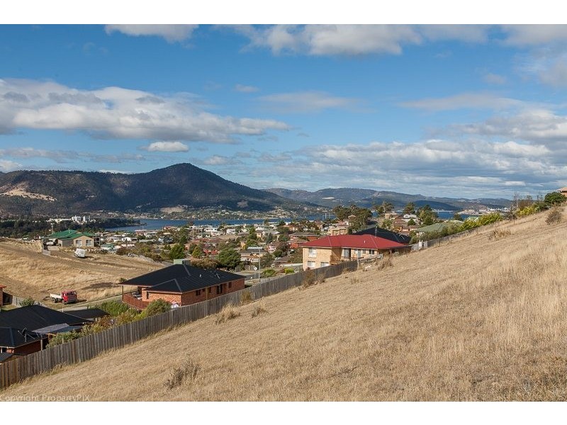 129 Branscombe Road, Claremont TAS 7011