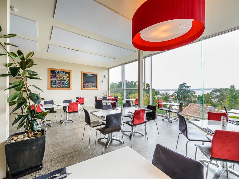 ” Taroona Lounge Bar and Restaurant”, Taroona TAS 7053