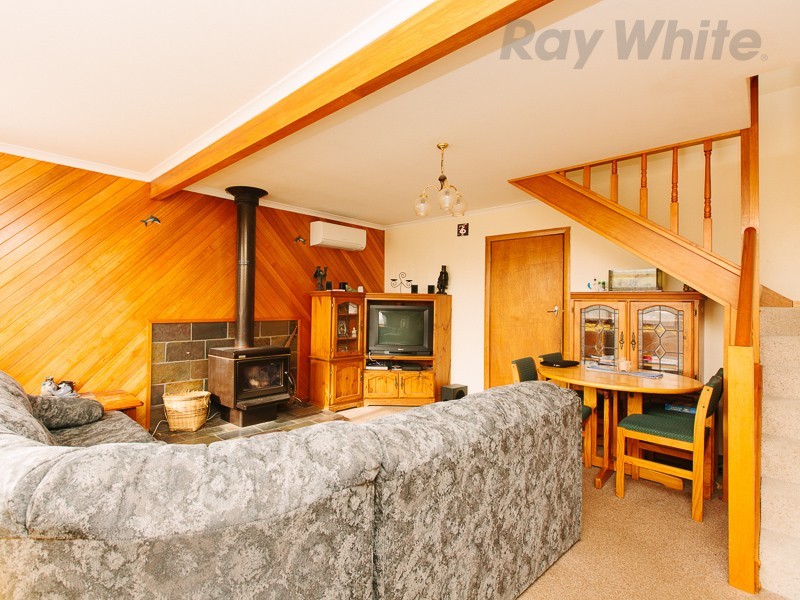 10 Third Avenue, Dodges Ferry TAS 7173