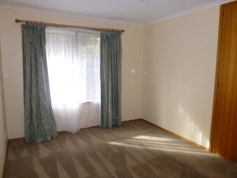 2/31-33 Kaoota Road, Rose Bay TAS 7015