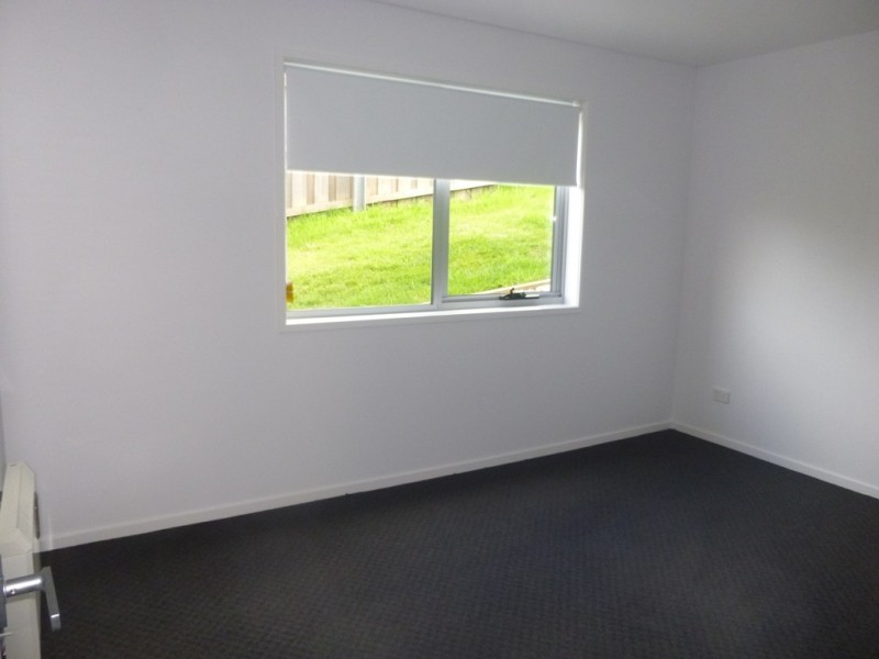 3/52 Malunna Road, Lindisfarne TAS 7015