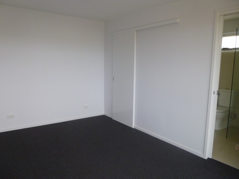 3/52 Malunna Road, Lindisfarne TAS 7015