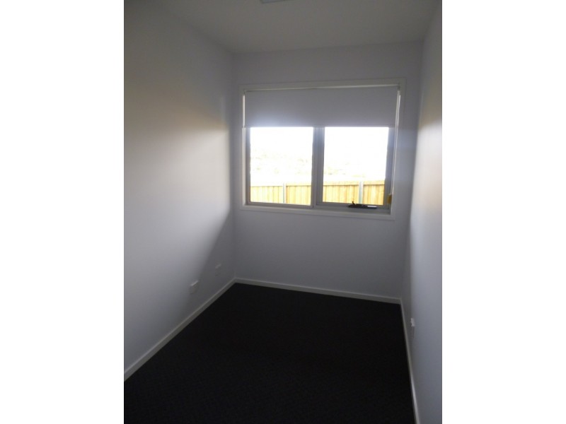 3/52 Malunna Road, Lindisfarne TAS 7015