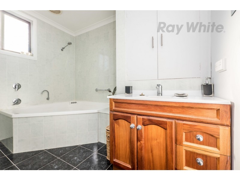 32 Carnegie Street, Claremont TAS 7011