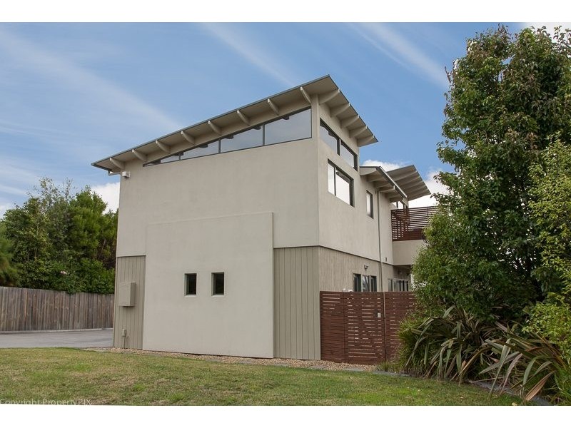 1/351 Carella Street, Tranmere TAS 7018
