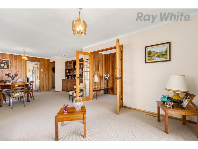 4 Swinton Place, Rose Bay TAS 7015