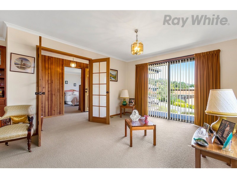 4 Swinton Place, Rose Bay TAS 7015