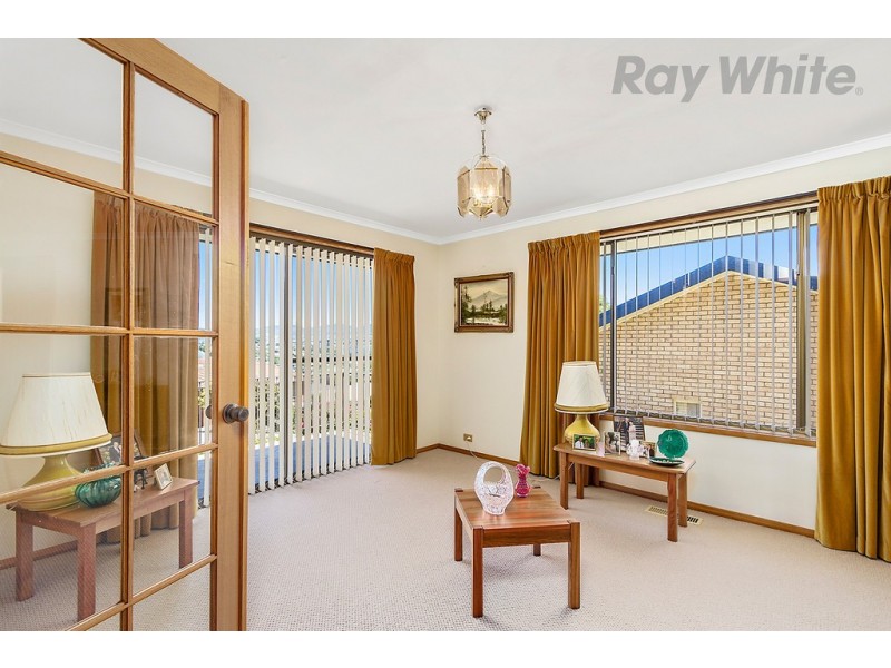 4 Swinton Place, Rose Bay TAS 7015