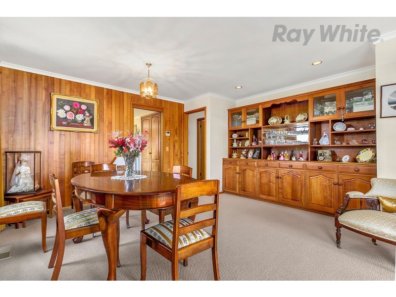 4 Swinton Place, Rose Bay TAS 7015