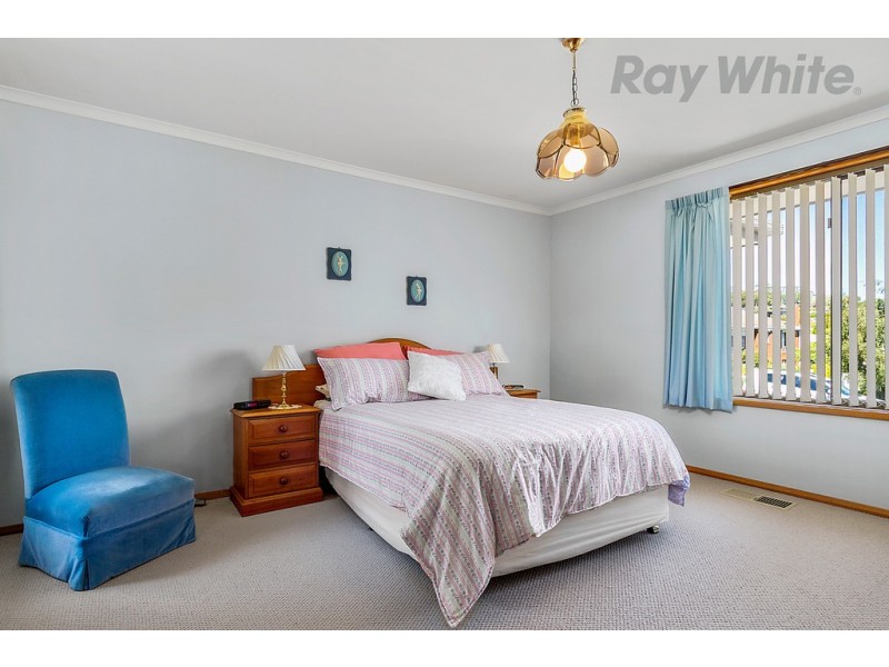 4 Swinton Place, Rose Bay TAS 7015