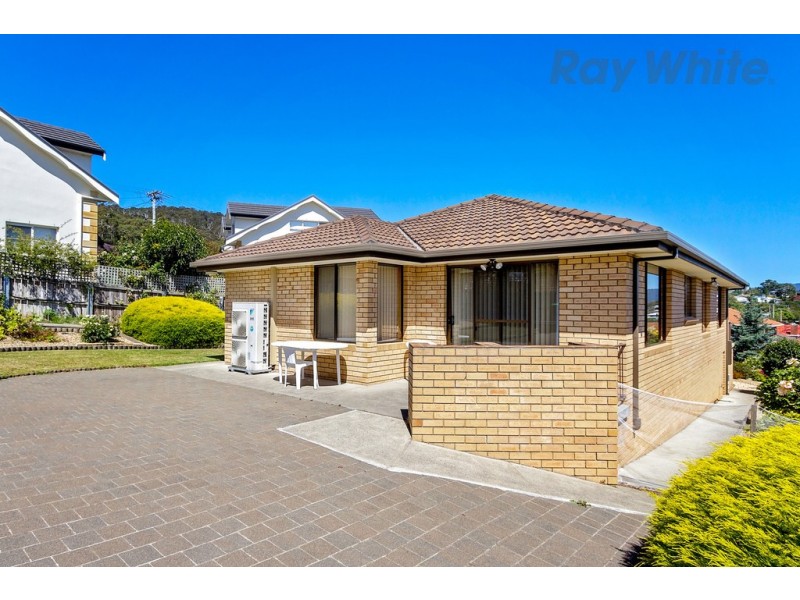 4 Swinton Place, Rose Bay TAS 7015