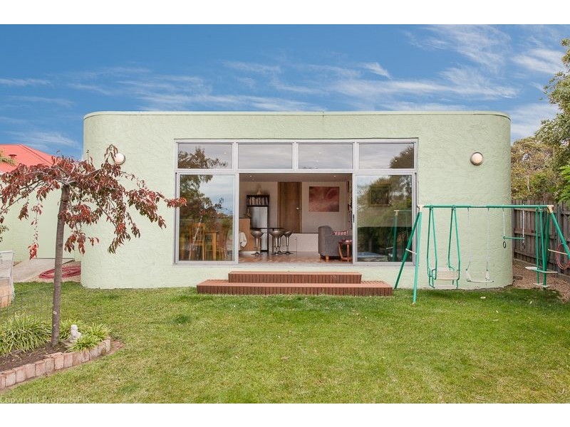 13 Swanston Street, New Town TAS 7008