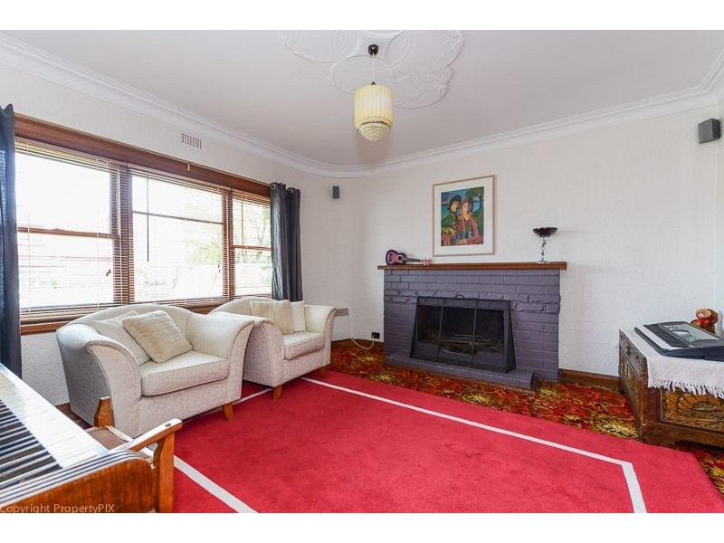 13 Swanston Street, New Town TAS 7008