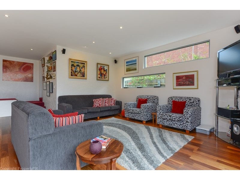 13 Swanston Street, New Town TAS 7008