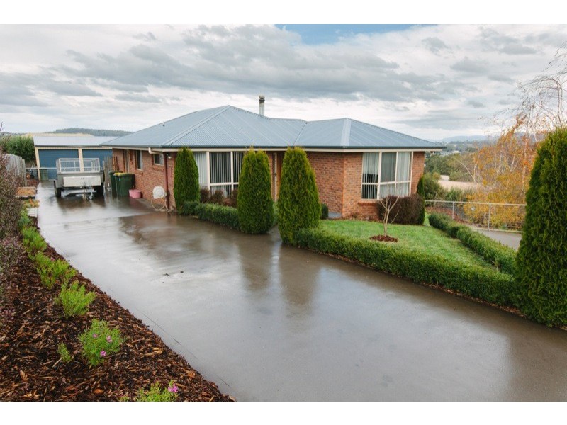 27 Freesia Crescent, Kingston TAS 7050