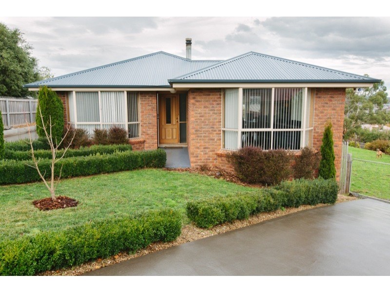 27 Freesia Crescent, Kingston TAS 7050