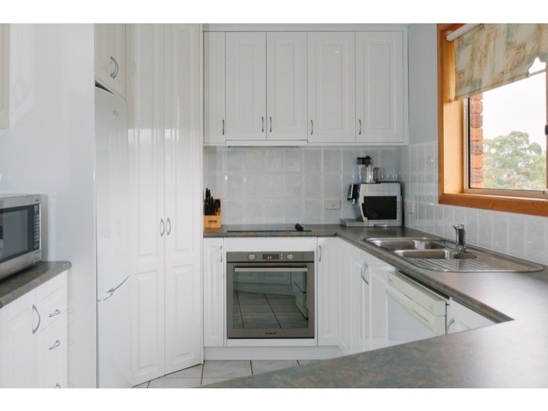 27 Freesia Crescent, Kingston TAS 7050